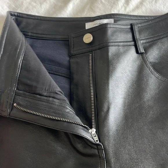 【関税込み】Miaou ブラック Junior フェイクレザー パンツ Miaou black junior leather faux pants - Straight Leg